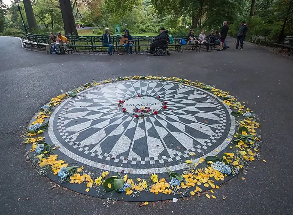 Memorial Imagine de John Lennon no Central Park em Nova York
